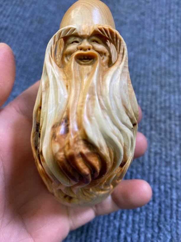 太行崖柏爆满瘤疤