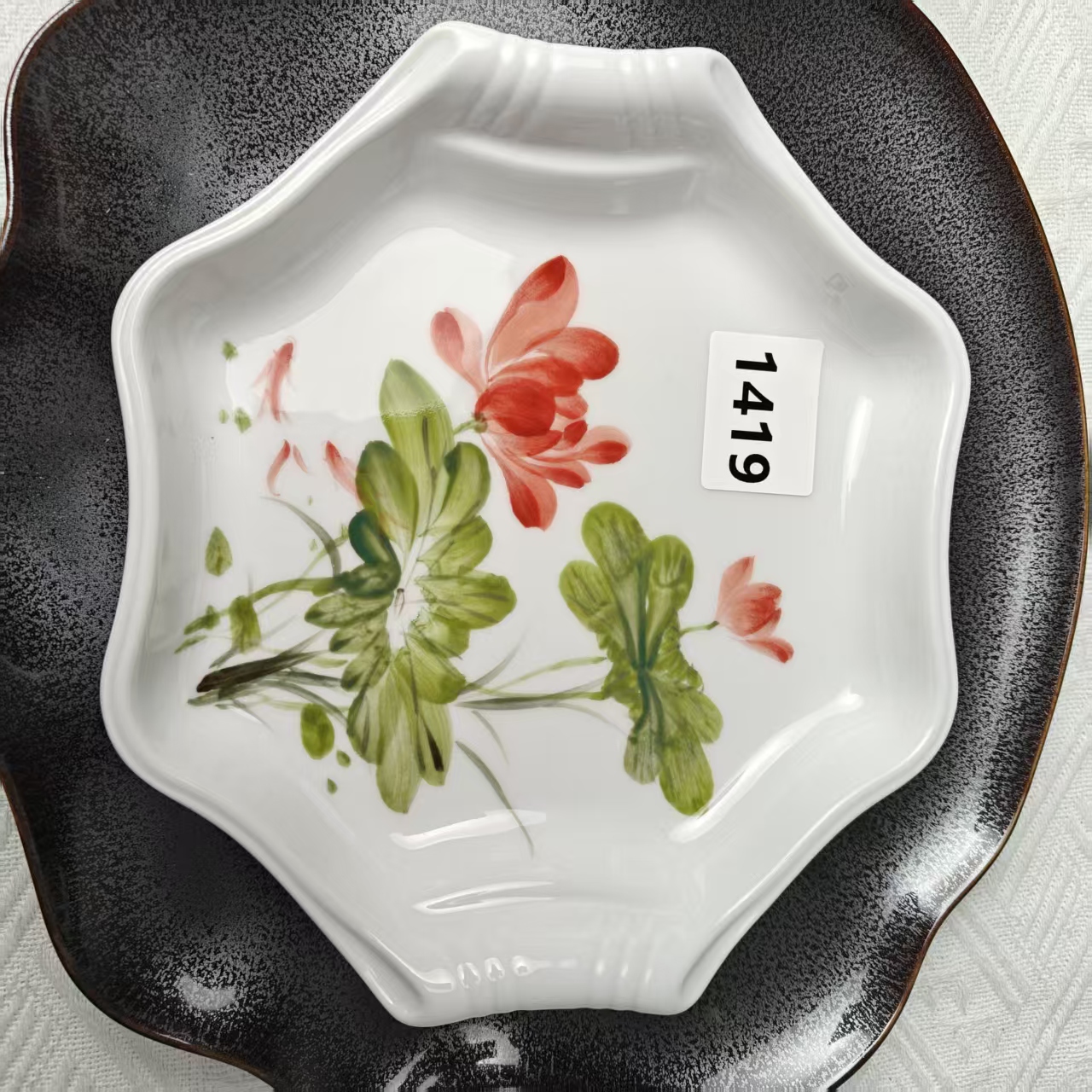 景德镇手绘釉中彩（食品级）陶瓷盘子八方盘餐盘1419家用