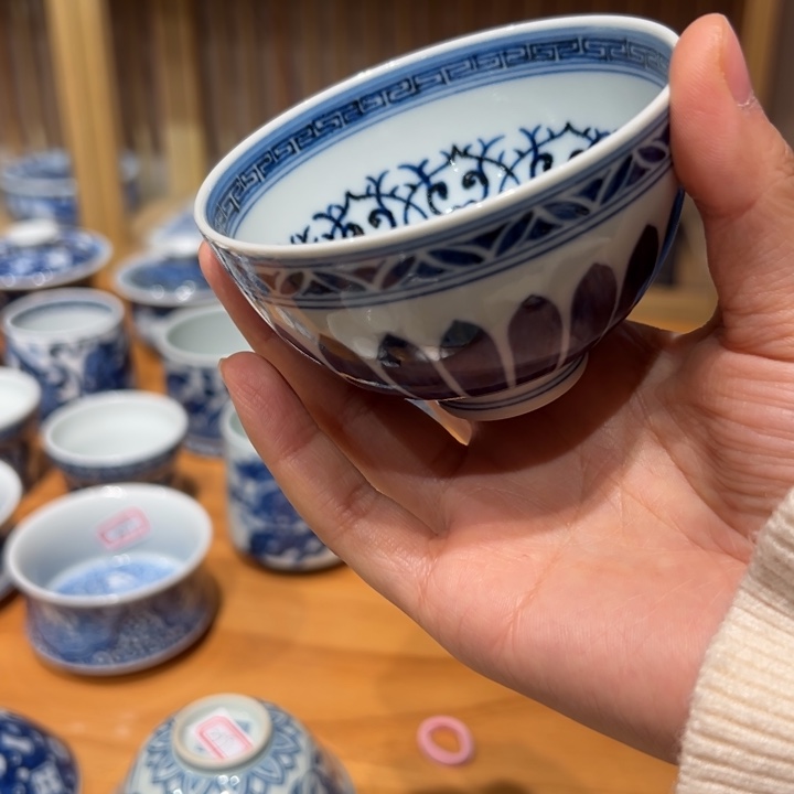 手绘鸡心杯宝相内会