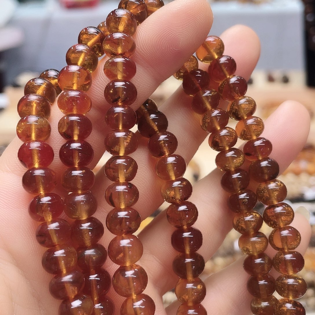 琥珀裸石未镶嵌八