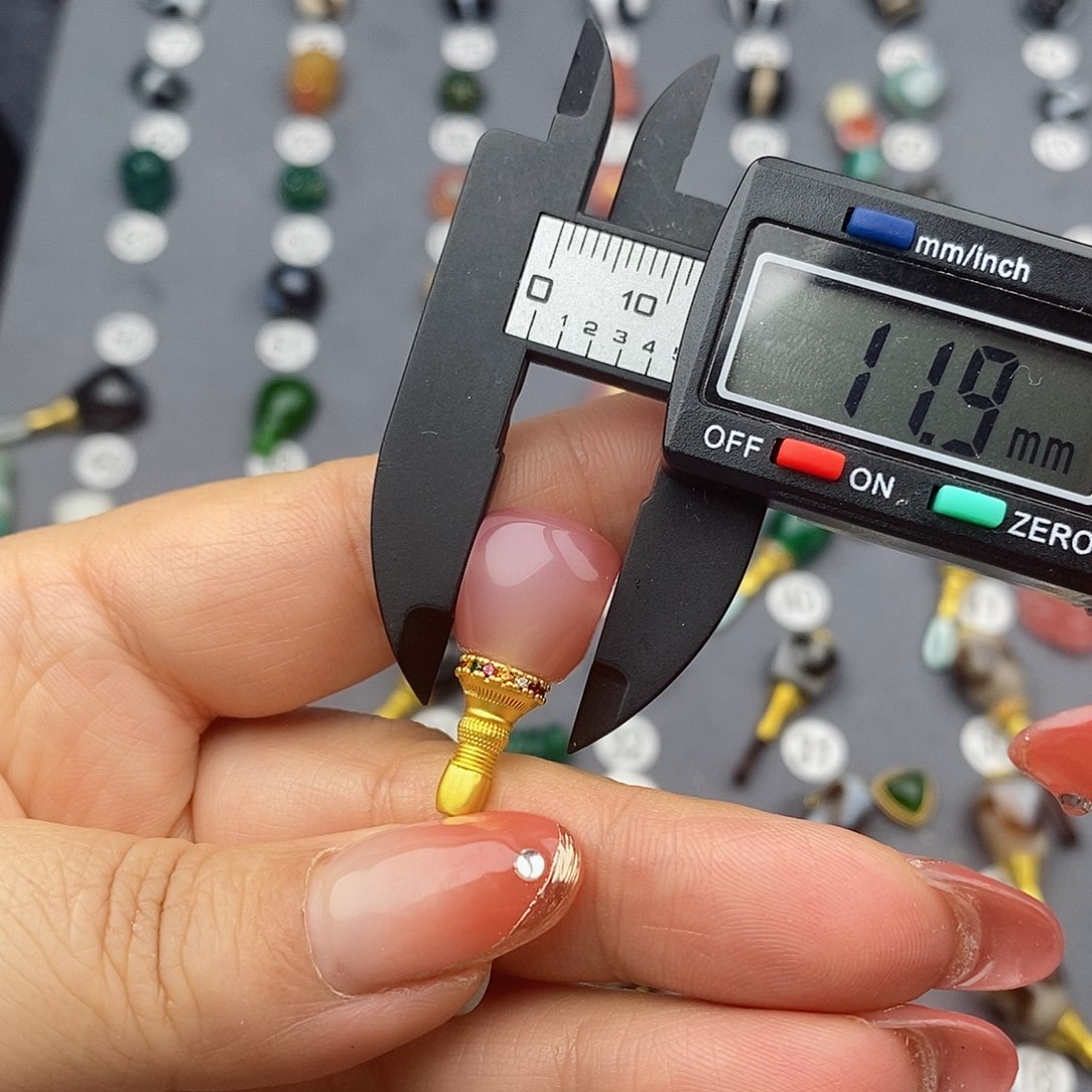 玛瑙/玉髓饰品合金