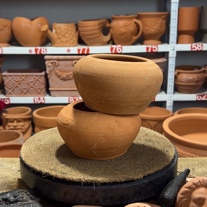 10.5×9 两个粗陶瓦盆