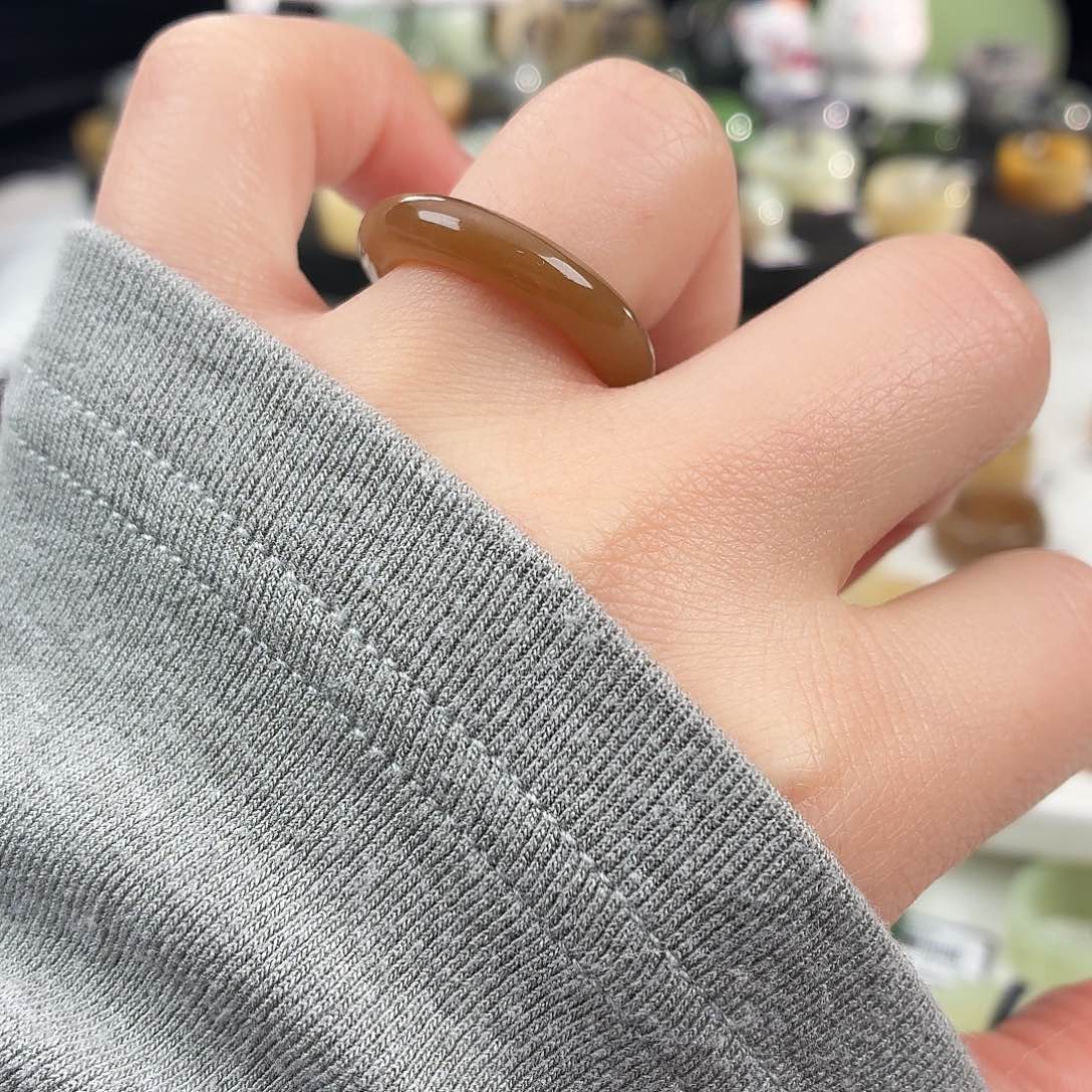 和田玉未镶嵌戒指S35咖糖细条17.5