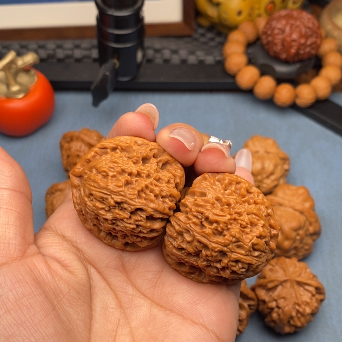 哦***？把件文玩核桃南疆39尺