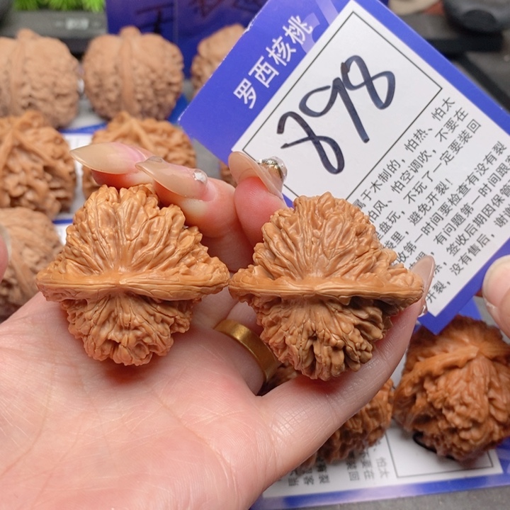 把件桃核41四座楼898