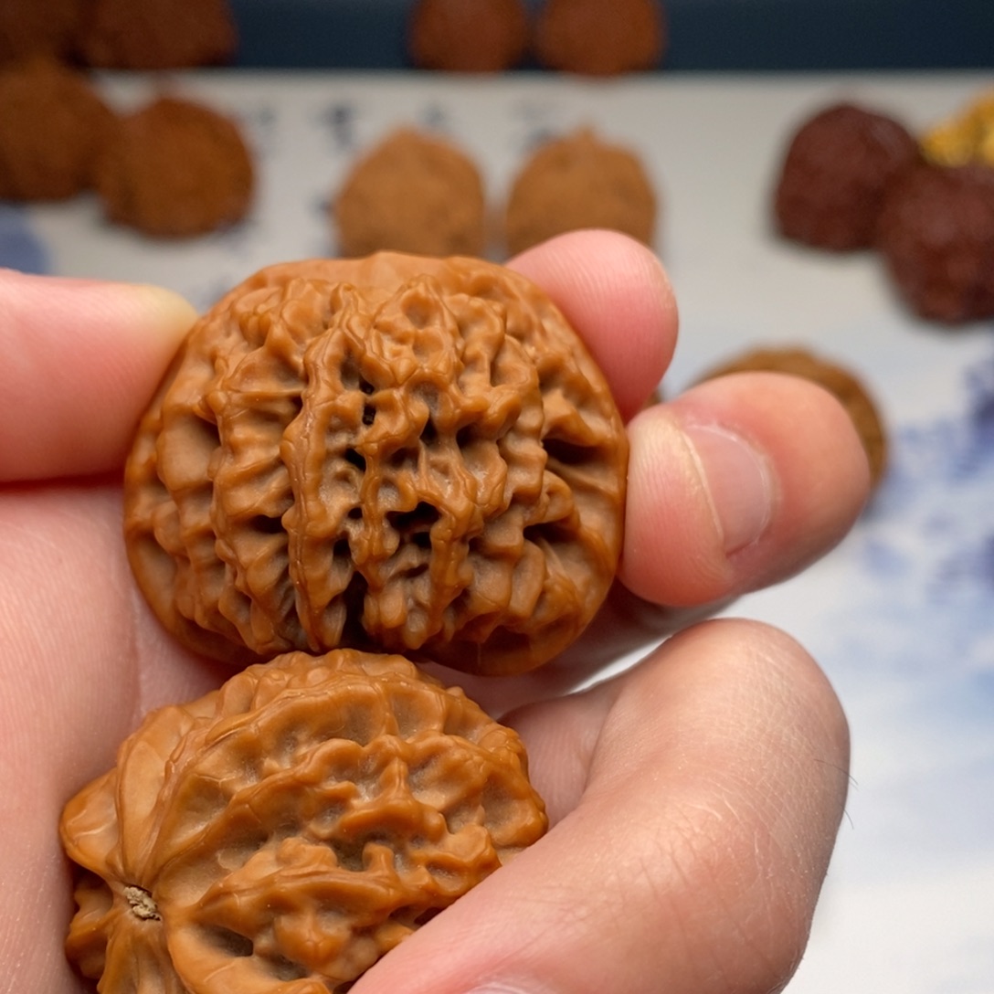 *****文玩核桃把件秦闷