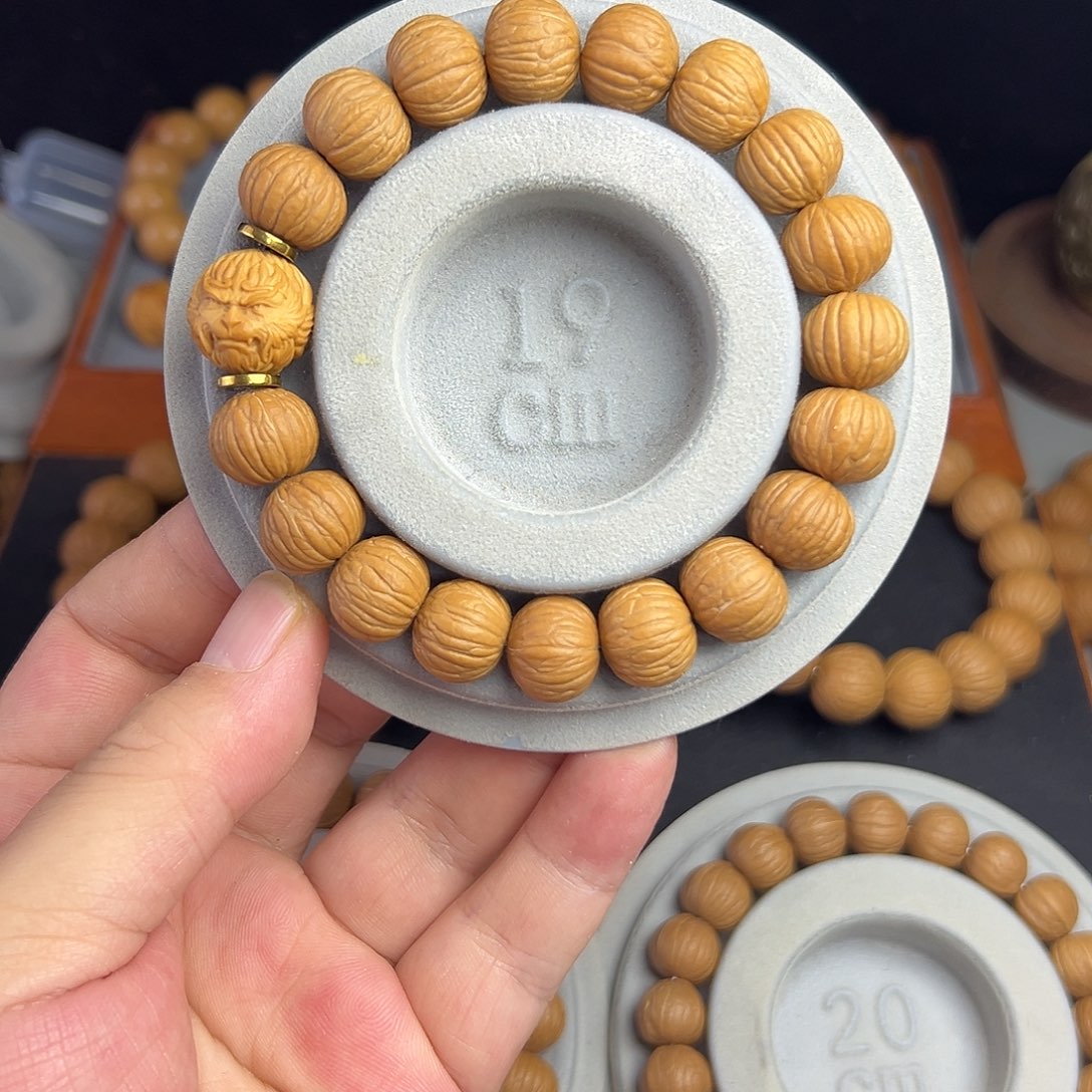 猴头核桃手串M****y原皮13土豪➕悟空