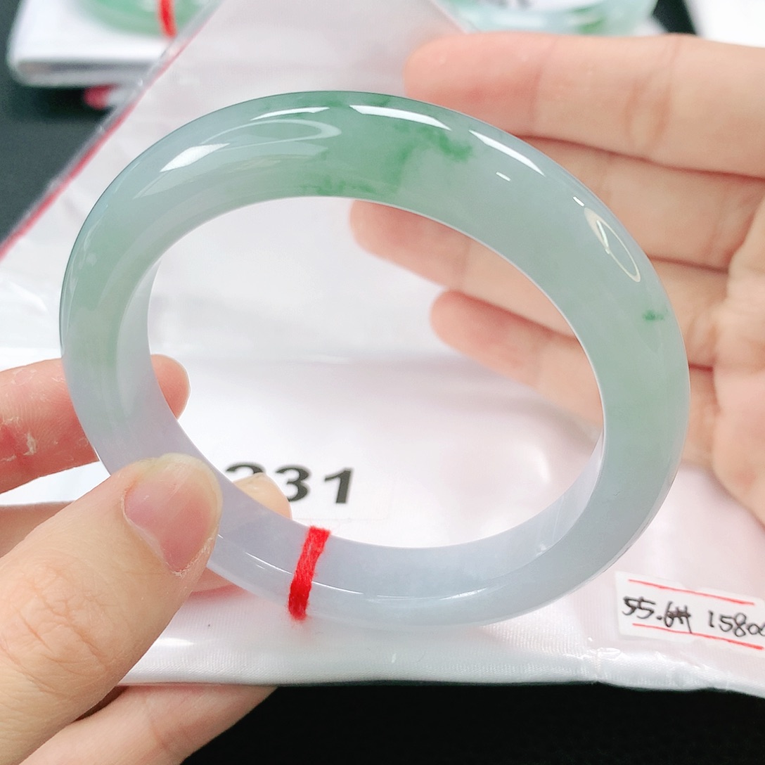 未镶嵌手镯翡翠缅甸55