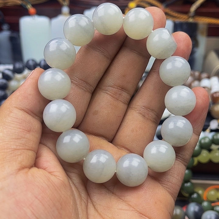 未镶嵌手串和田玉