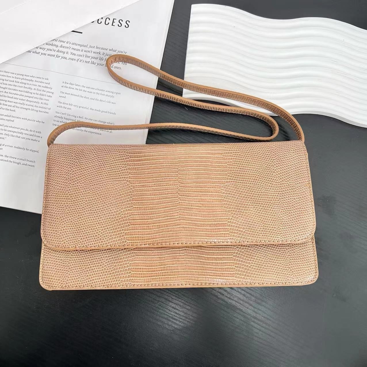 简约时尚单肩斜挎包B3166