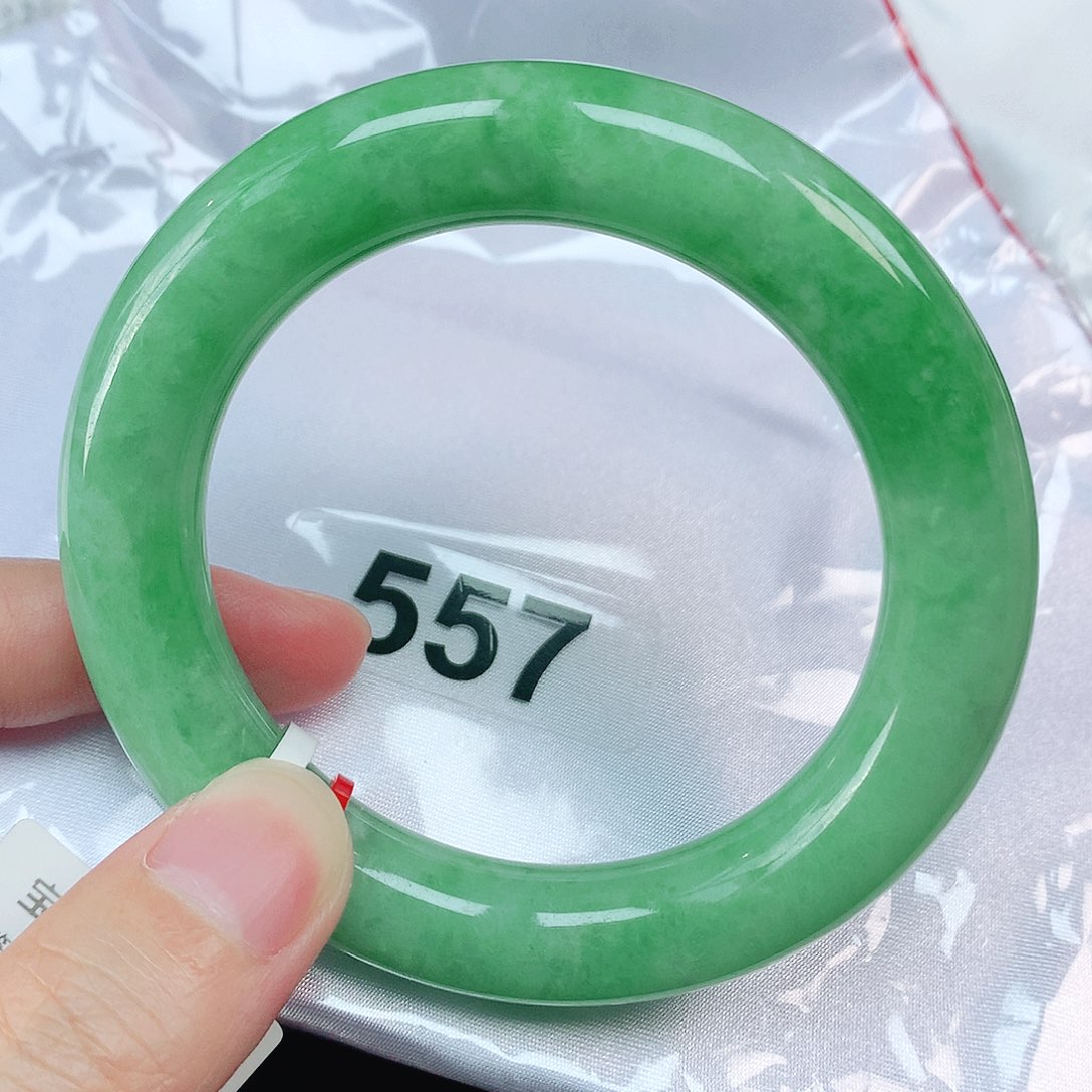 未镶嵌手镯翡翠抖音557