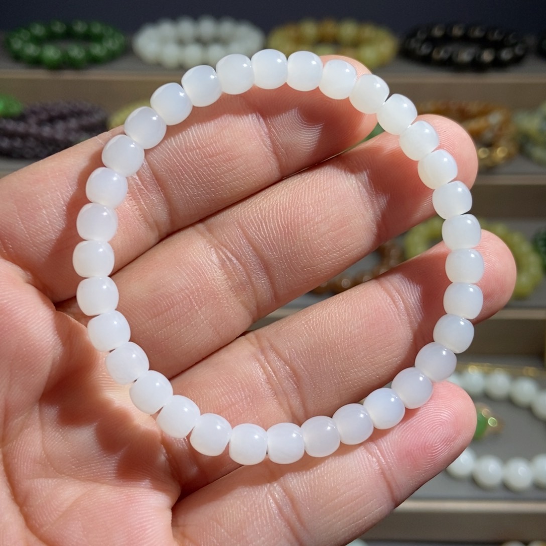 和田玉手链未镶嵌