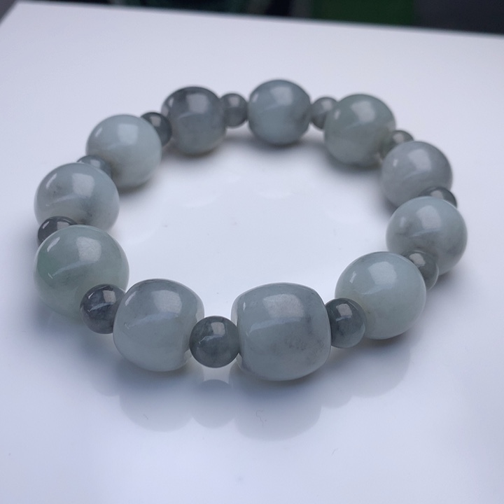 翡翠手串未镶嵌15mm！