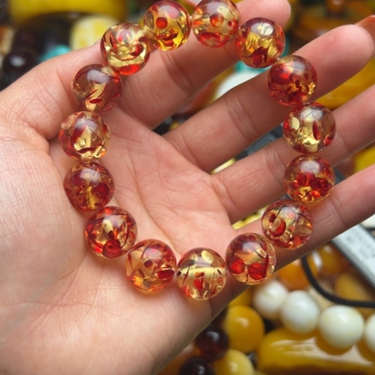 琥珀手串未镶嵌云**香蜜蜡