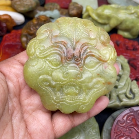 蛇纹石玉颈饰未镶嵌42