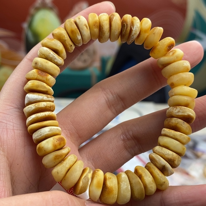 蜜蜡珠宝奇石未镶嵌