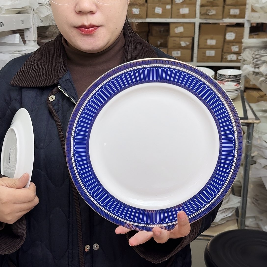 骨瓷27cm一个大盘瑕疵品不忒不还(39米包邮)