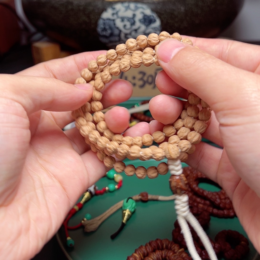 柏香籽/百香籽吊坠458.8