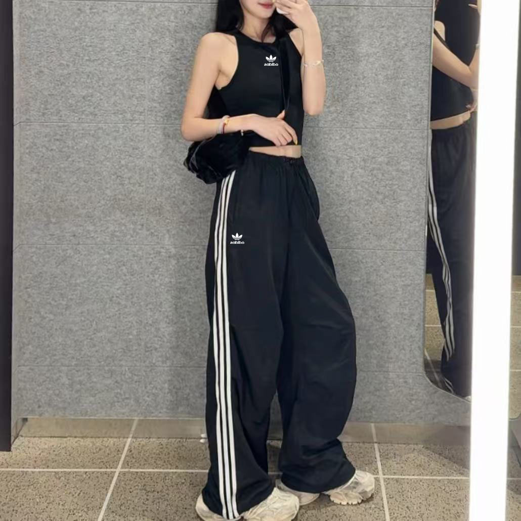 【商场撤柜】 扭扭裤速干面料 三道杠宽松阔腿运动 女款刺绣休闲裤