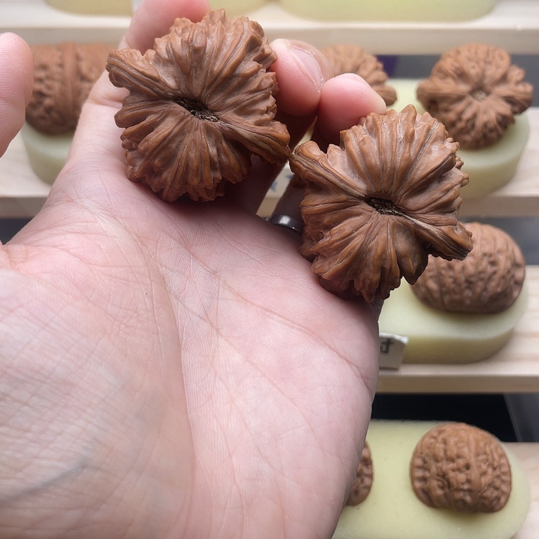 吊坠文玩核桃抬****花45全品四座楼