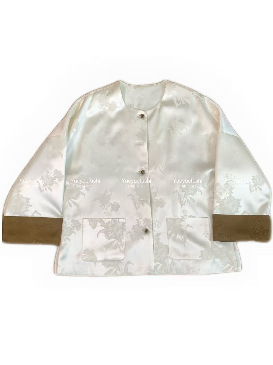 萧萧-新中式圆领提花袖口撞色外套