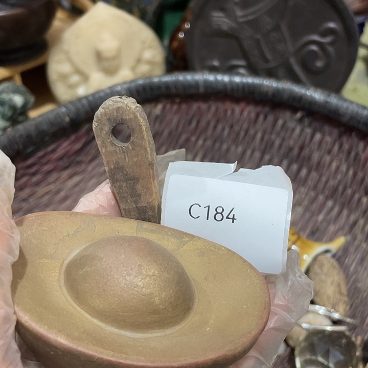 阿***章瓷片C184号工艺品