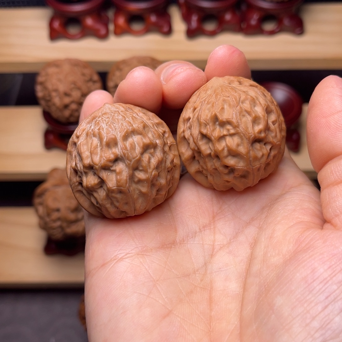 吊坠文玩核桃黄松峪