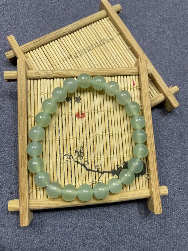 岫玉手串天然玉石手链