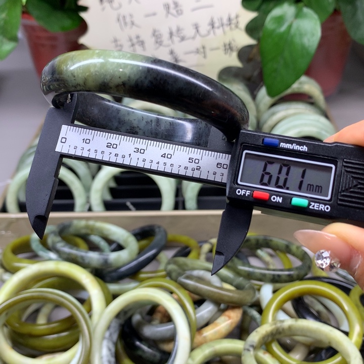 蛇纹石玉合金手镯