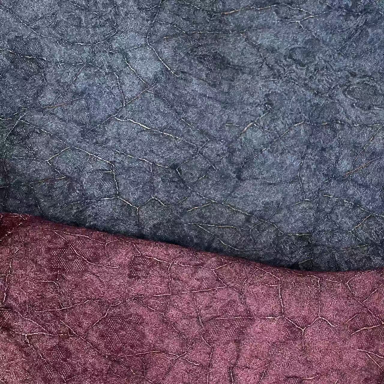 【绒兰】小花缎 双面双色提花服装面料11号 裂纹-深灰+酒红