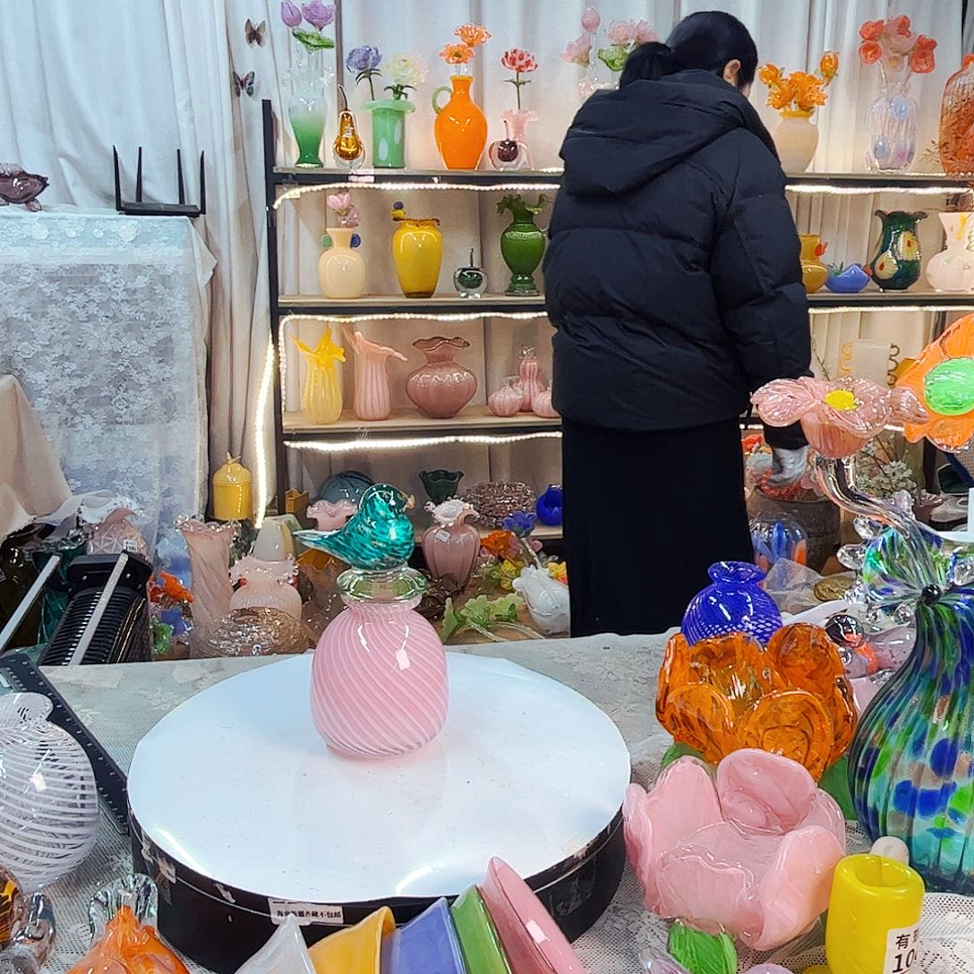 一套家悦美居琉璃工艺品