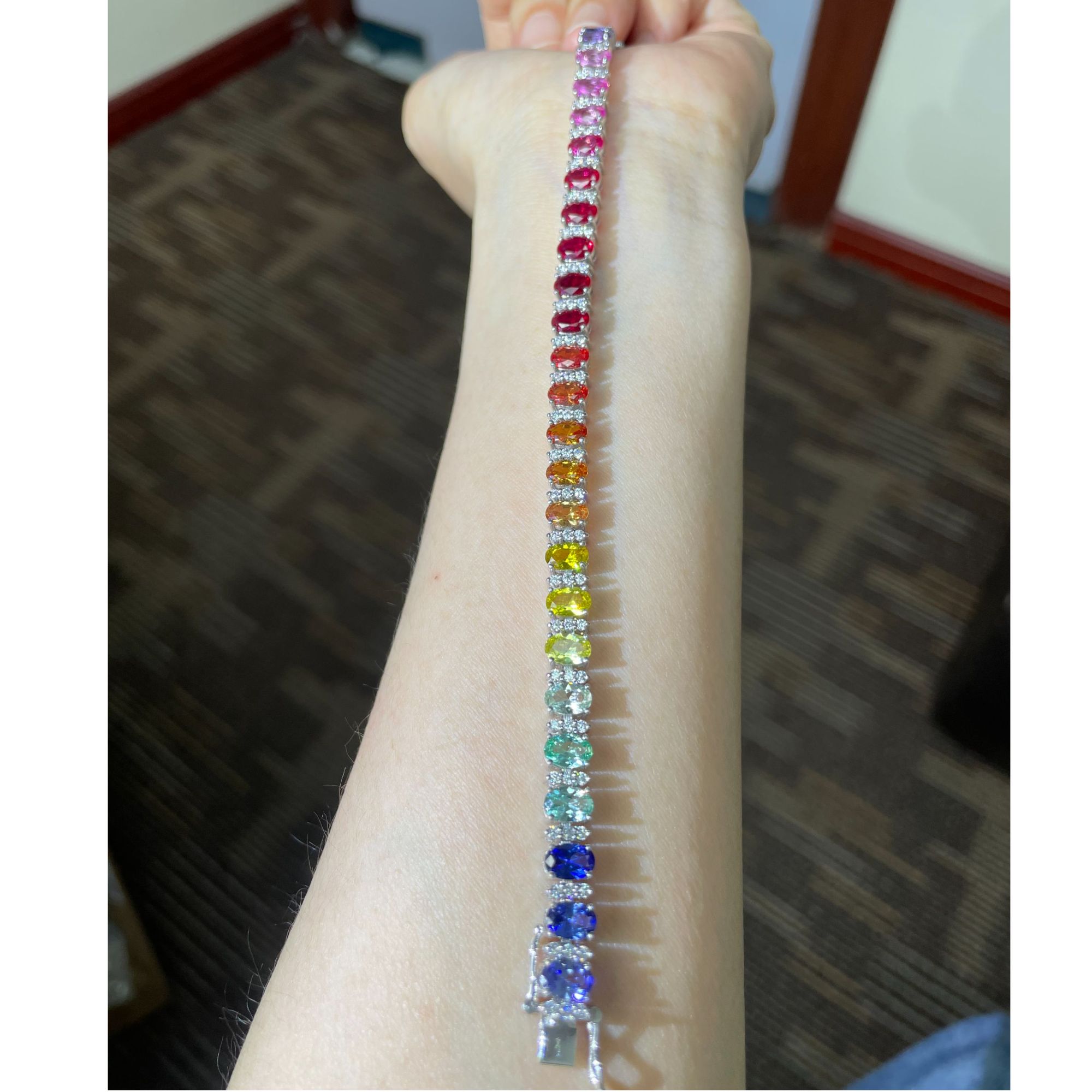 培育蓝宝石培育彩虹色蓝宝石渐变手链