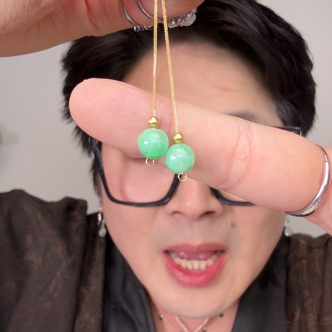 翡翠18K金镶嵌颈饰一对