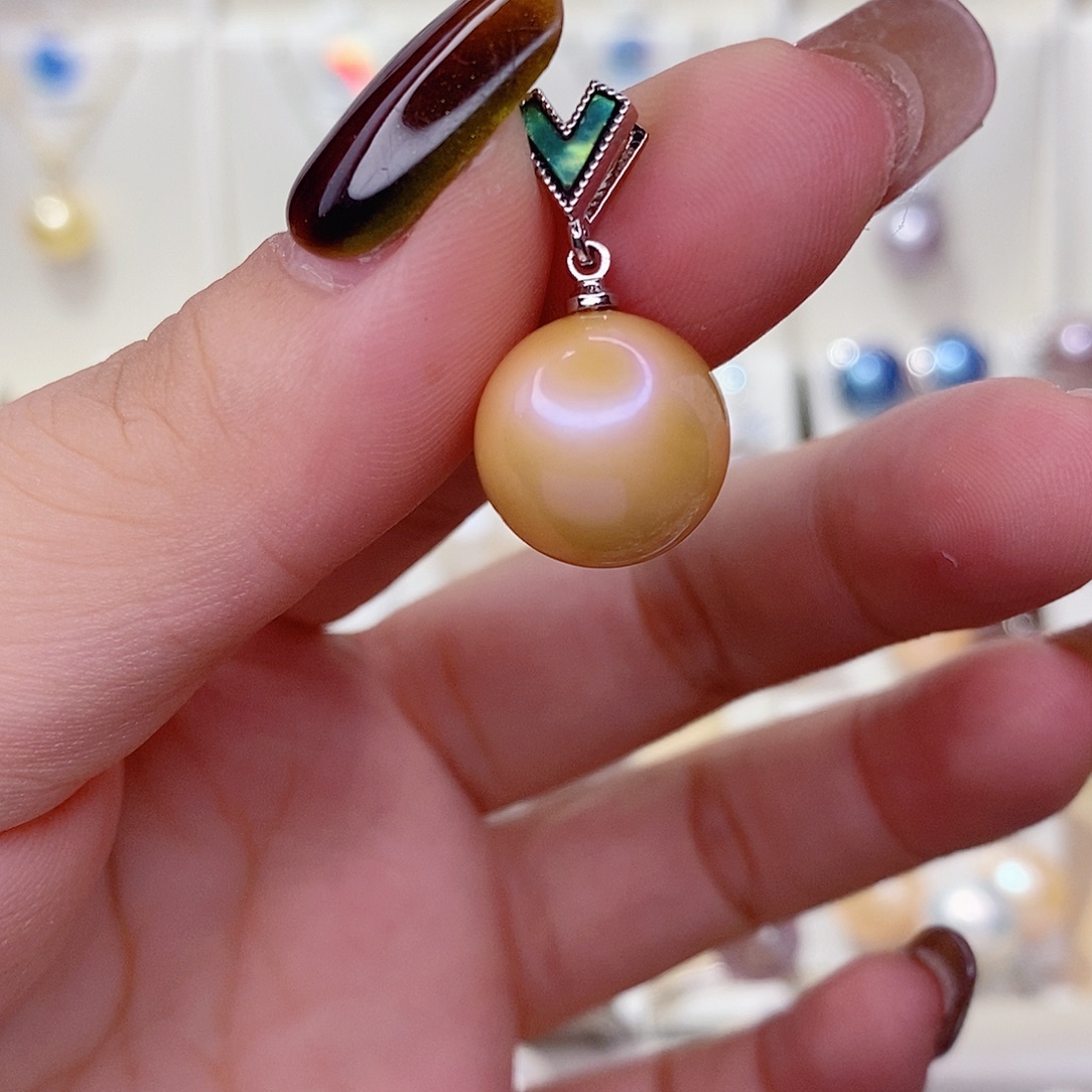 吊坠(赠链)未镶嵌淡水珍珠