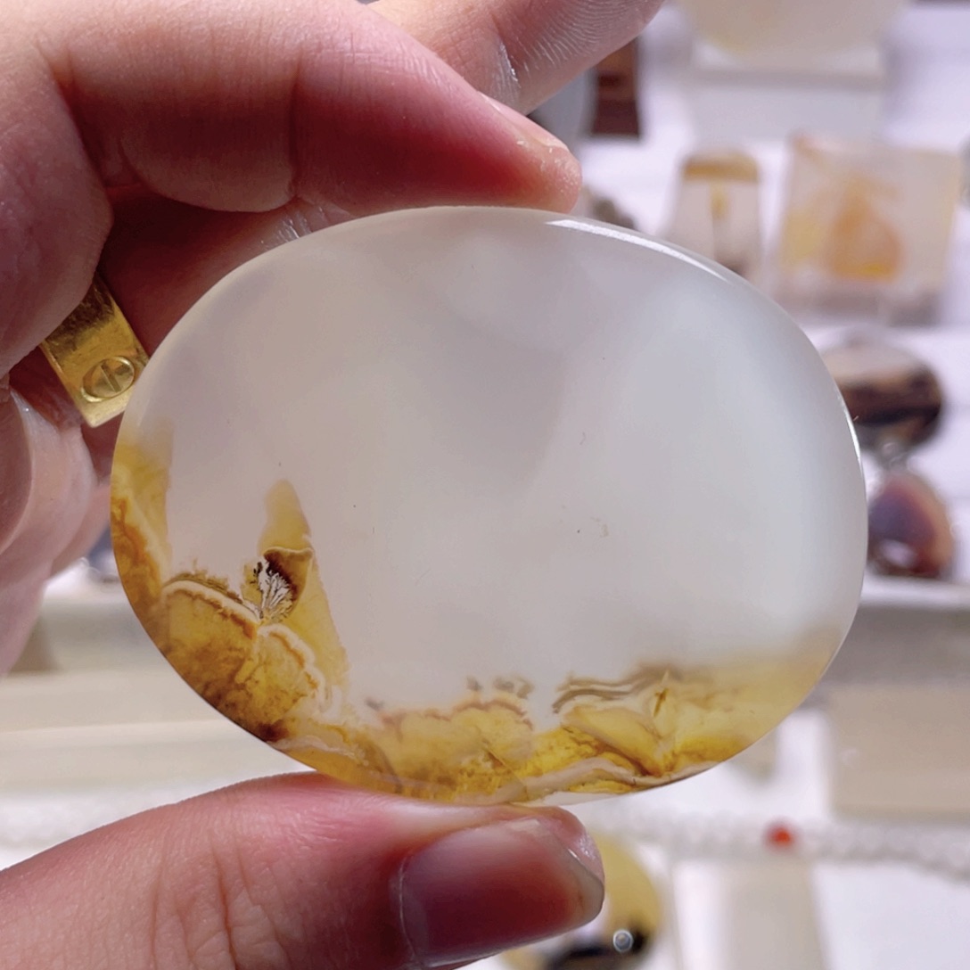 玛瑙/玉髓颈饰未镶嵌