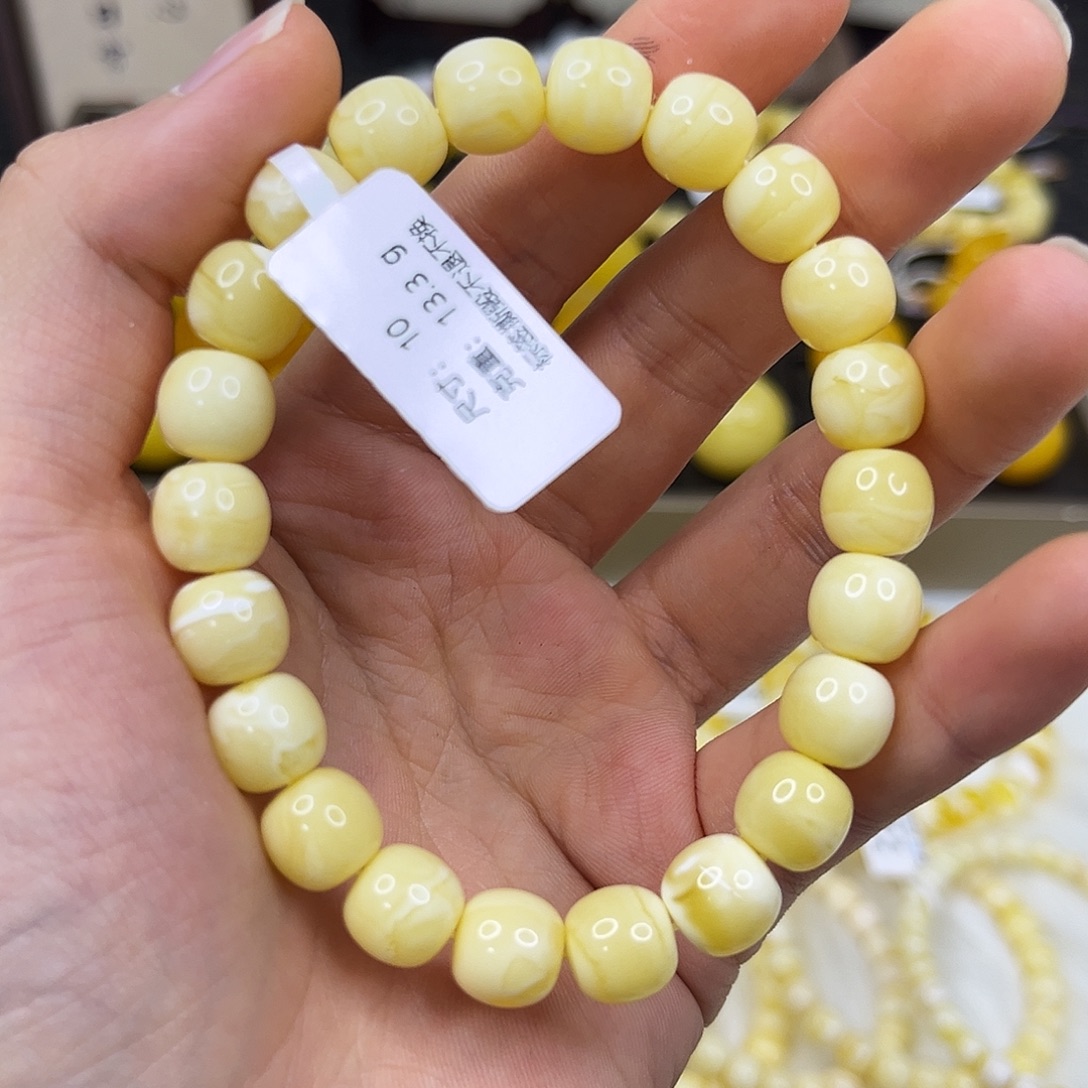 蜜蜡未镶嵌手链10.mm浓白蜡手串