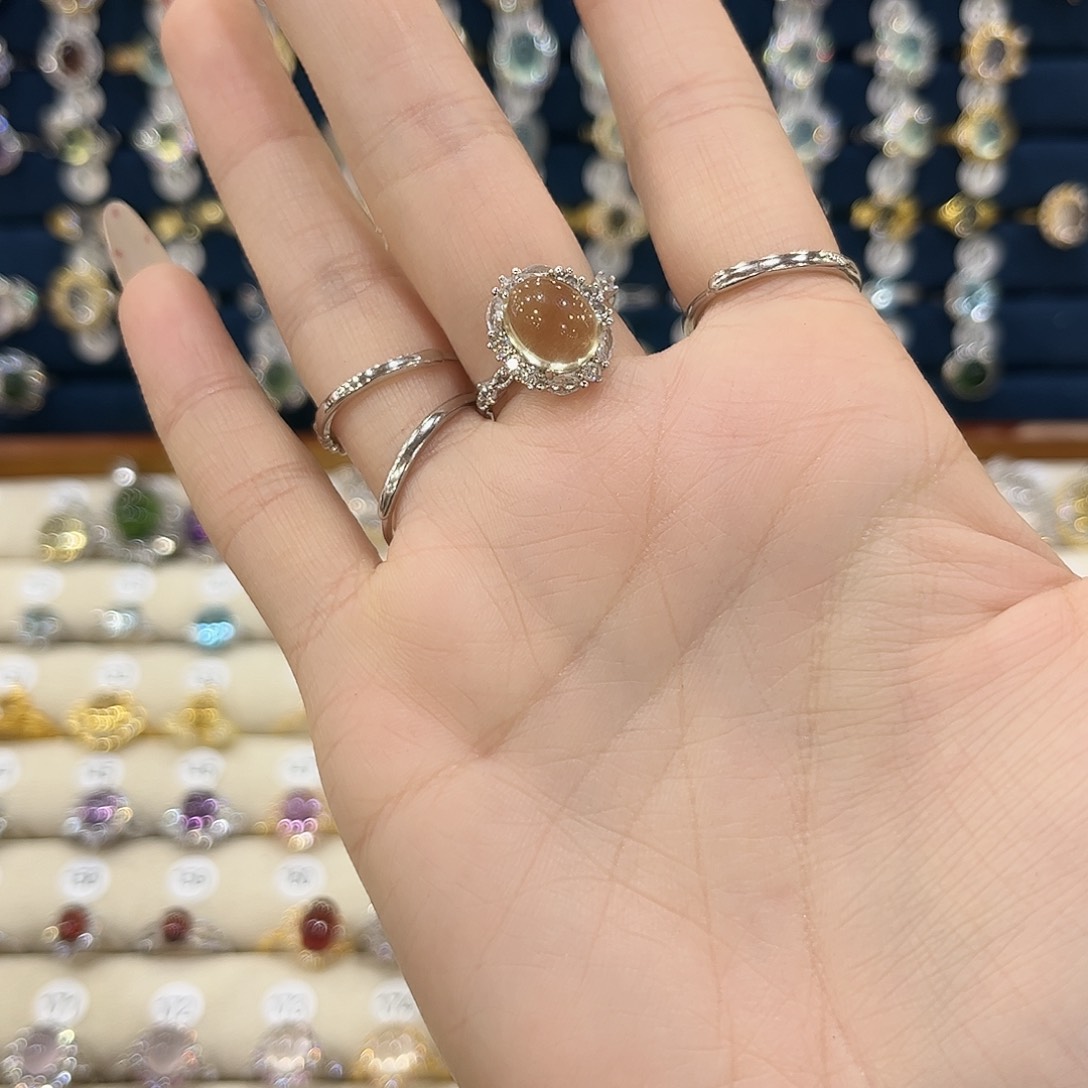 黄晶女款银S925镶嵌四*七戒指54