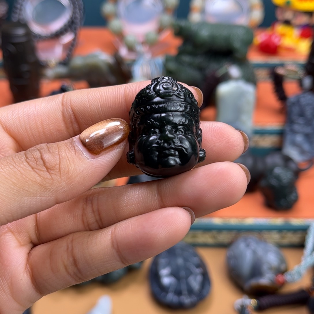 未镶嵌和田玉挂件