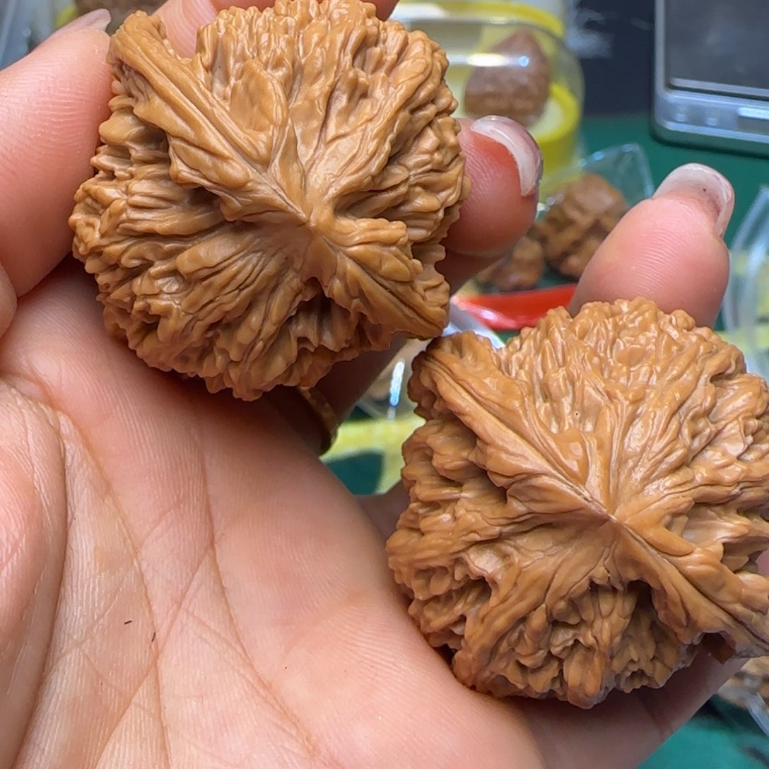 吊坠文玩核桃43核老闷