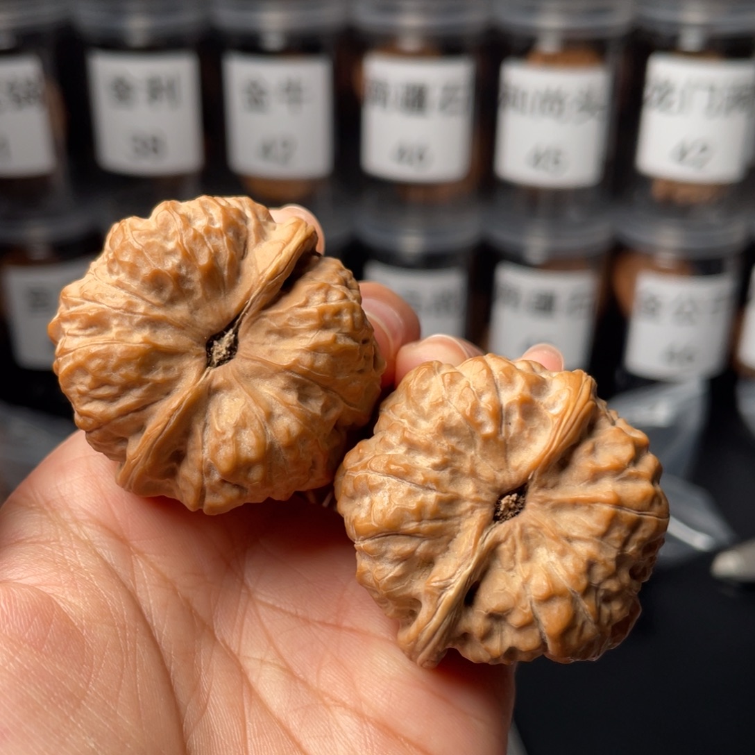 保***.吊坠文玩核桃40蛤蟆头