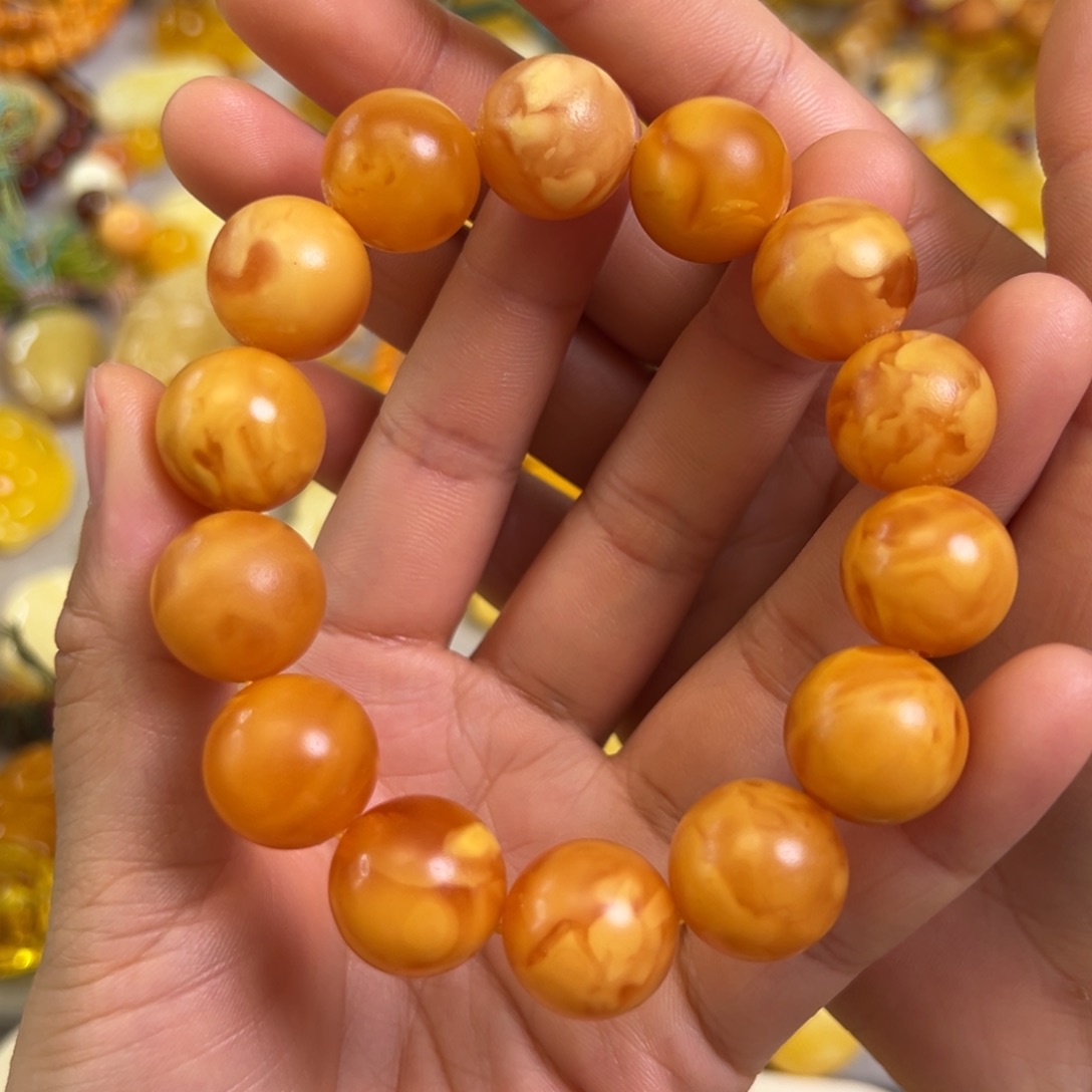 未镶嵌蜜蜡裸石蜜蜡