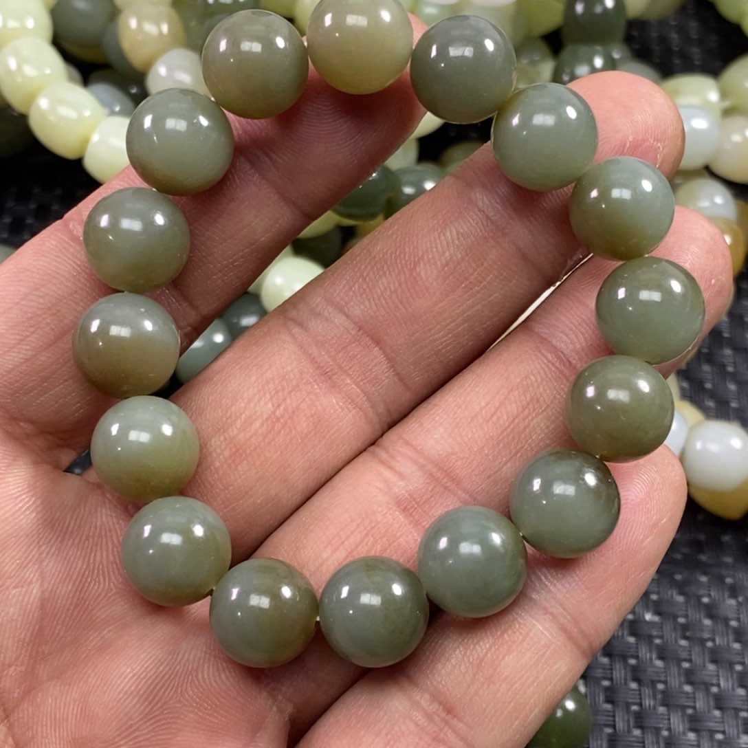 和田玉手链未镶嵌