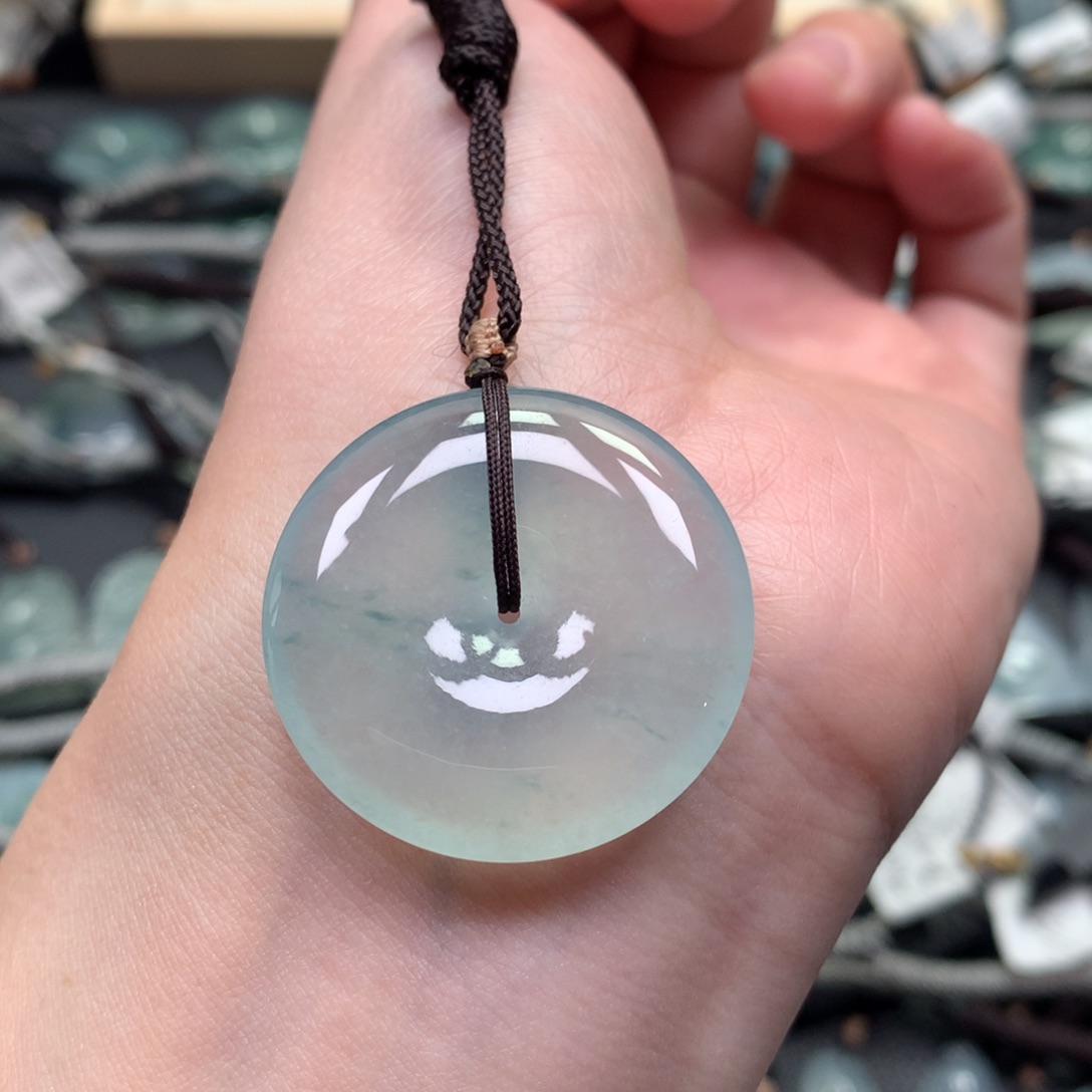 翡翠颈饰未镶嵌000000000000