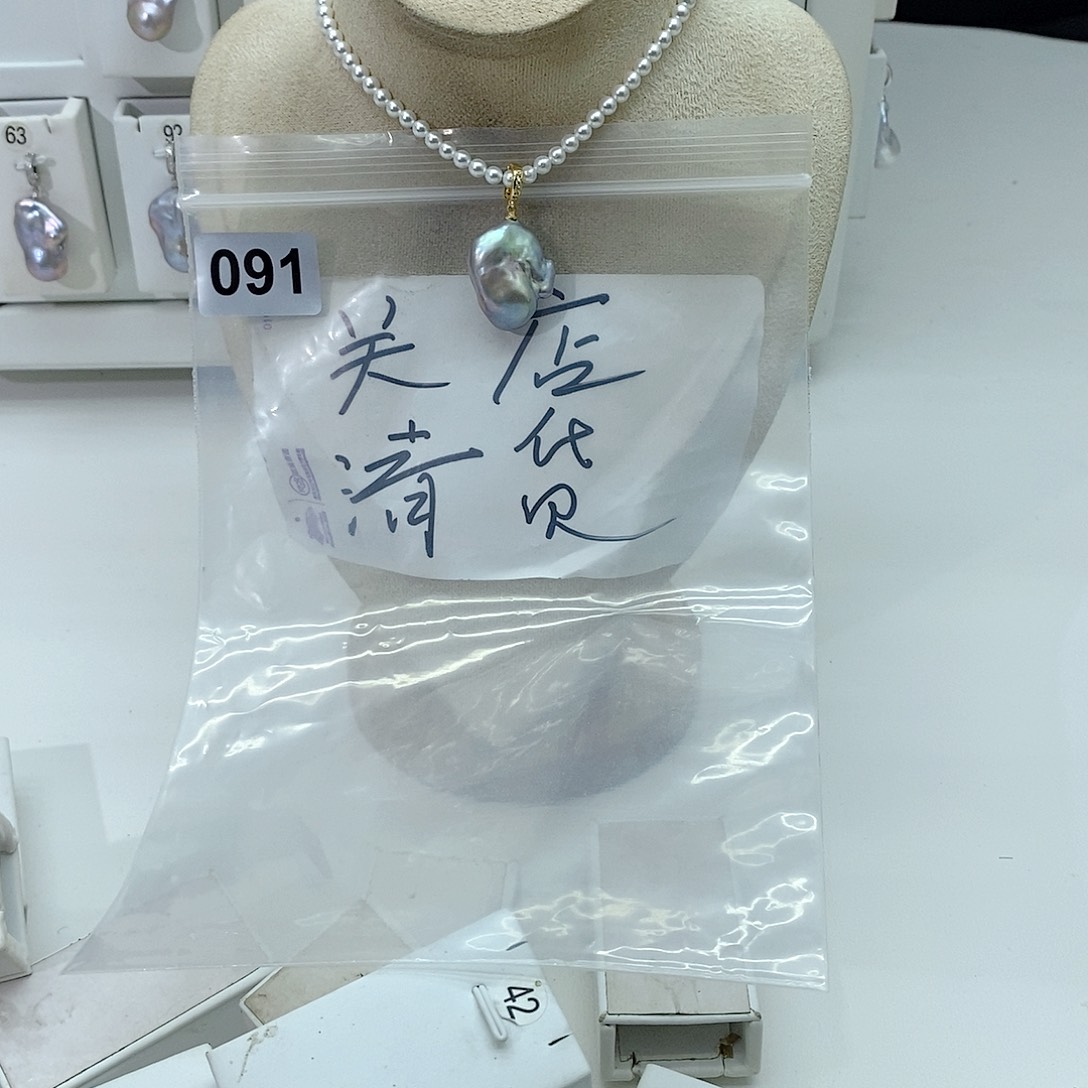 淡水珍珠颈饰合金