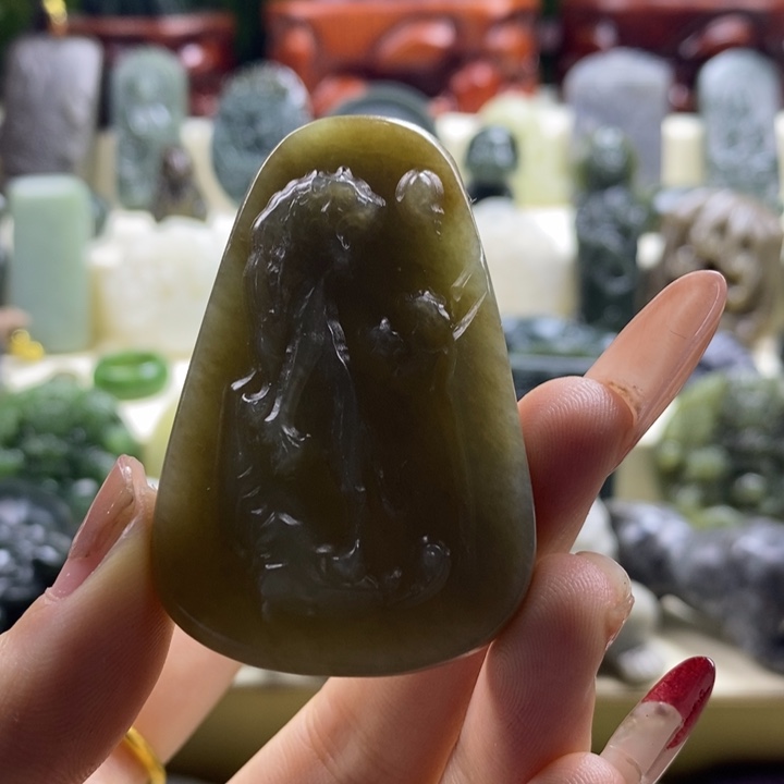 和田玉颈饰未镶嵌