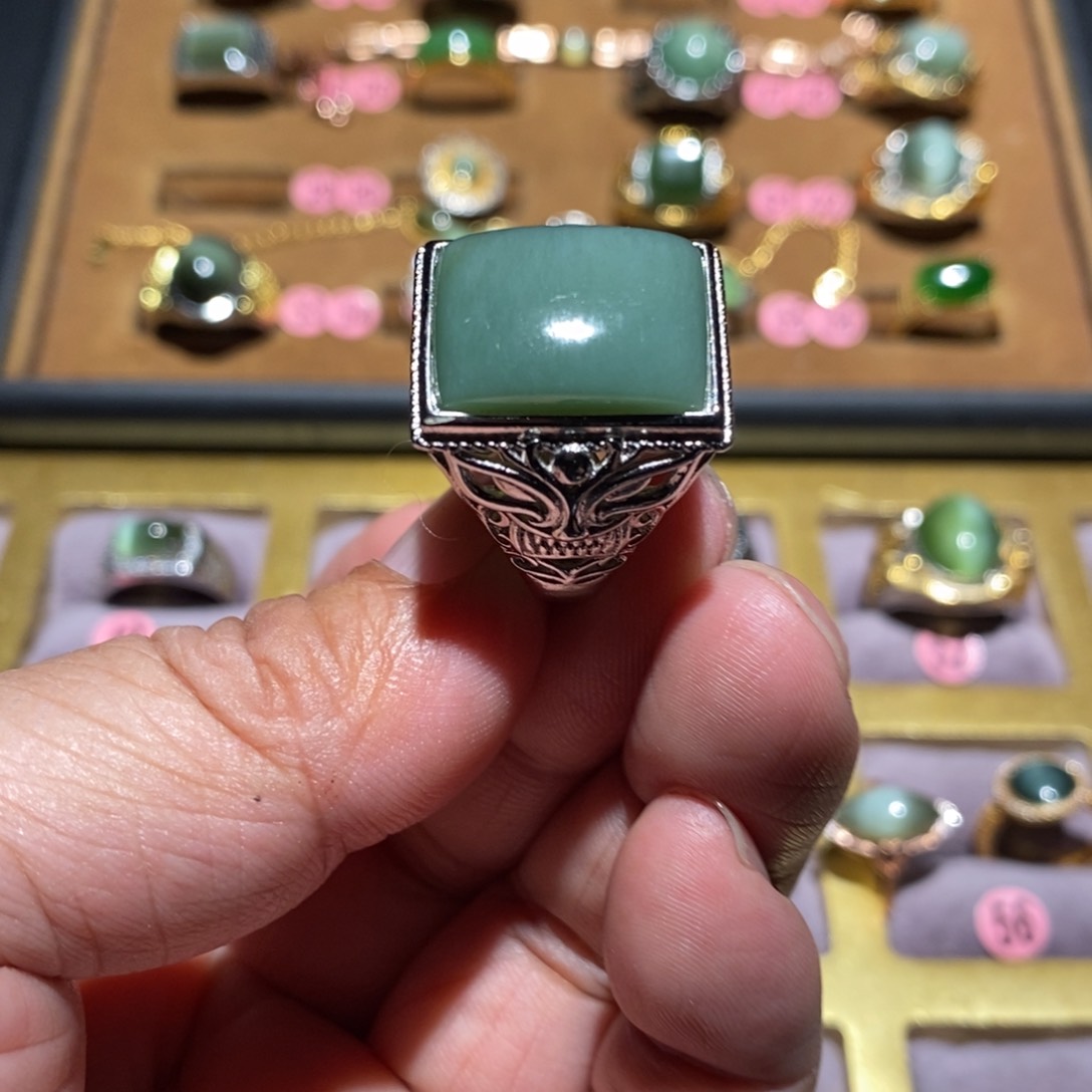和田玉（碧玉）戒指未镶嵌品**生