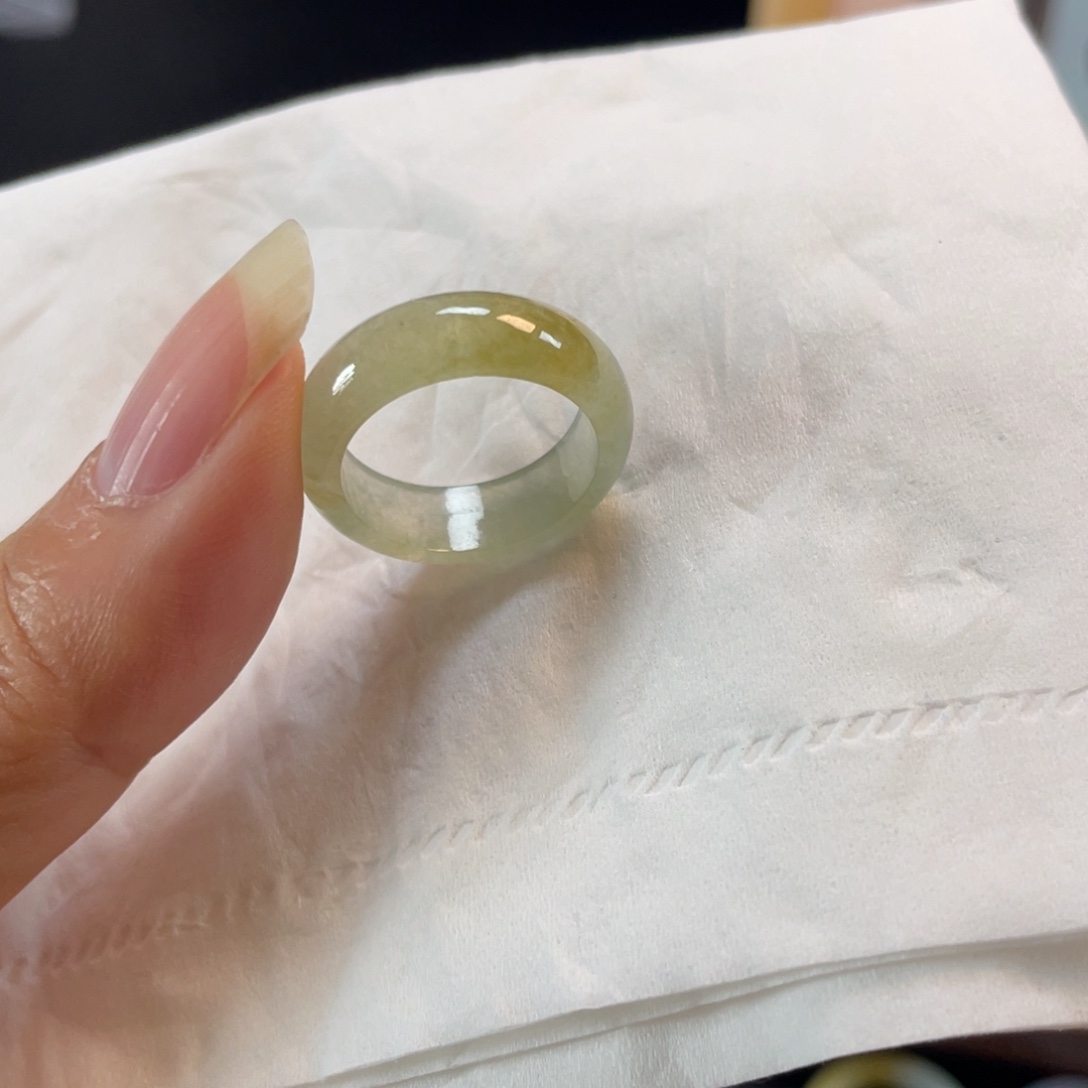 翡翠未镶嵌戒圈冰柠檬茶11-12