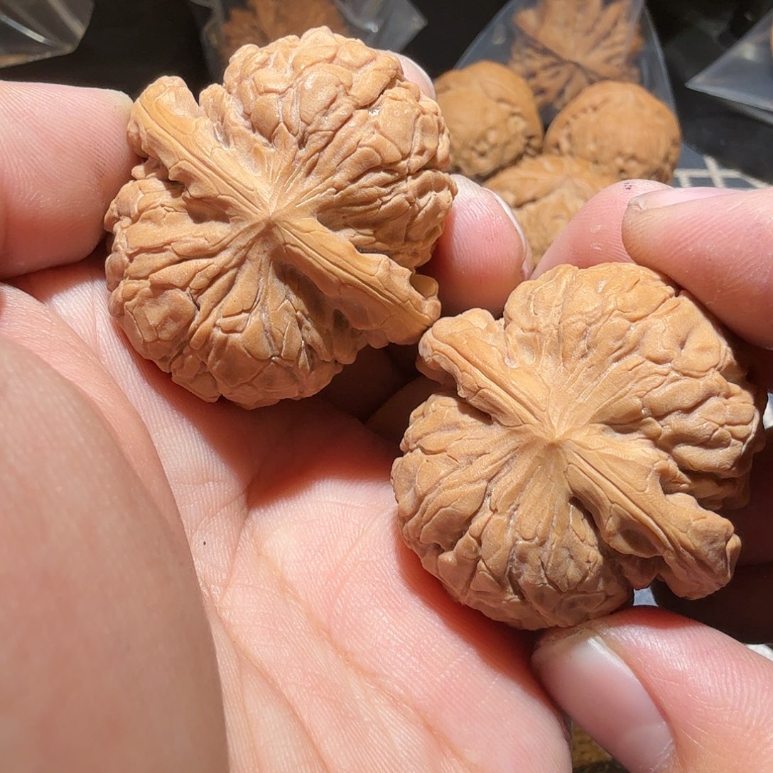 文玩核桃把件甲骨文