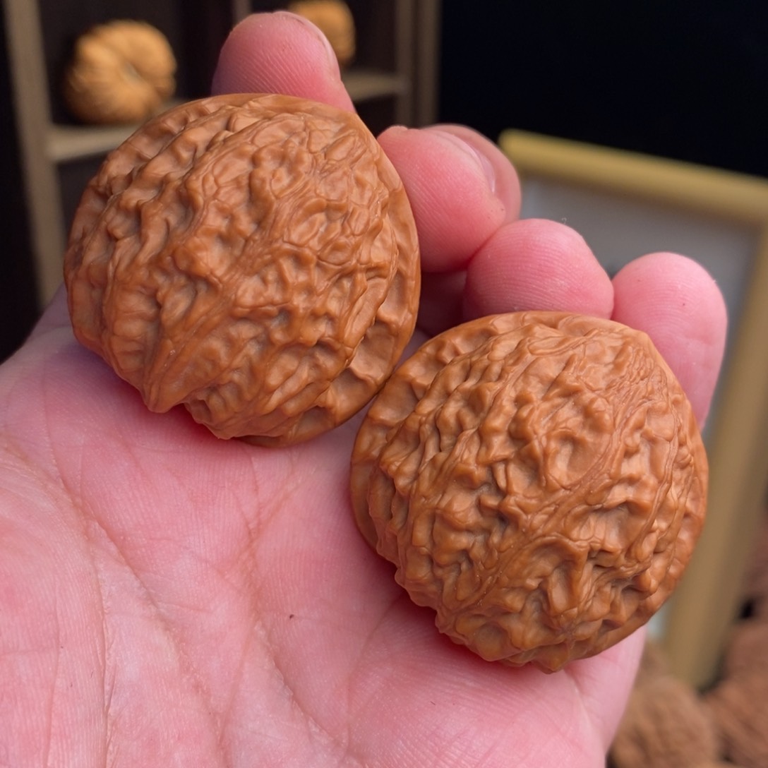 文玩核桃吊坠37肉球金牛