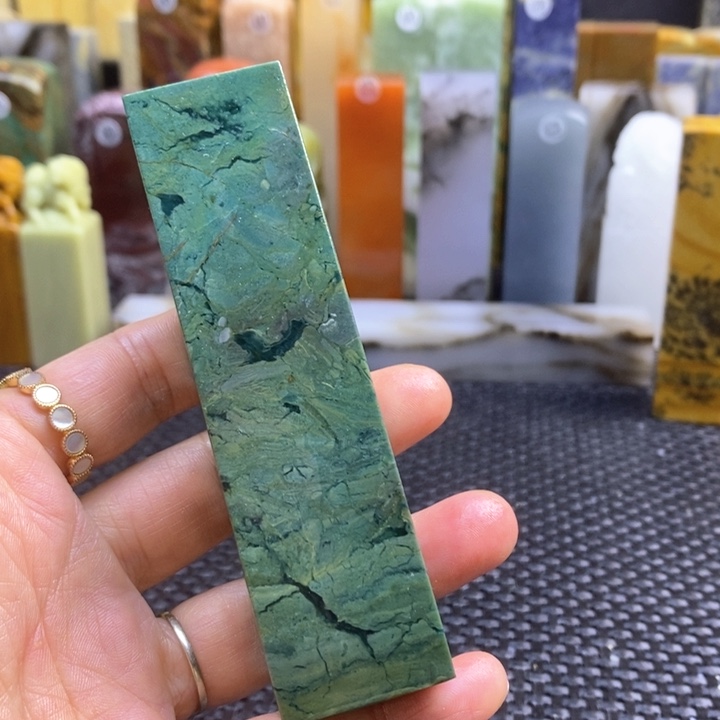 广东石W**t青田石印章石